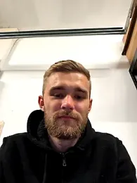 Benjamiinlt webcam model stream image