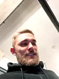 Benjamiinlt webcam model stream image