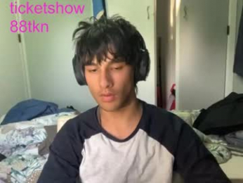 native_boy2 webcam model stream image