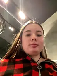 StephanieMur webcam model stream image