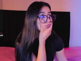 chloe-turner webcam model stream image