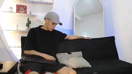 RED_EMPIRE webcam model stream image