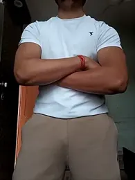 yourcrush0123 webcam model stream image