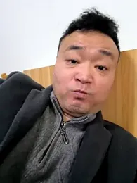 S00 webcam model stream image