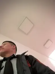 Manu0586 webcam model stream image