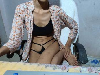 yeasty1men webcam bongacams model stream image