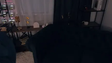 InesPiek webcam model stream image