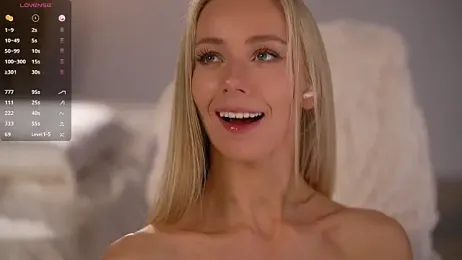 Vika54784 webcam stripchat model stream image