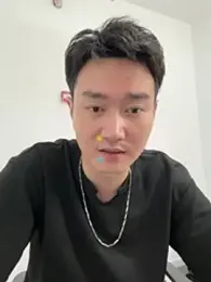 qqq-002 webcam stripchat model stream image