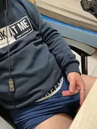 tw_boy520 webcam model stream image