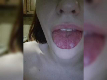 Moonlitmiragea webcam model stream image