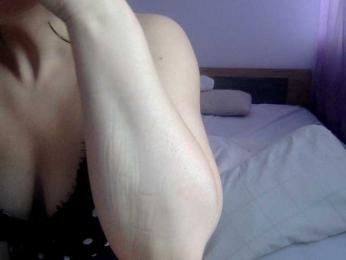 Anna86-2 webcam model stream image