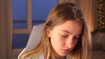 ErleneHarding webcam model stream image