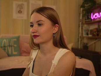 IsabellaTorrance webcam bongacams model stream image