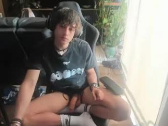 bashful4200 webcam model stream image