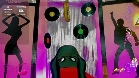 nickyminach_ webcam model stream image