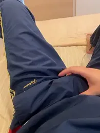 adidas-1995 webcam model stream image