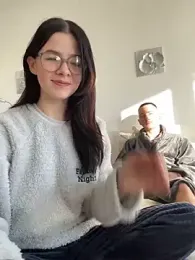 RoxiBlack webcam model stream image