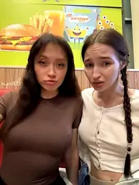 SnappyHappy webcam model stream image