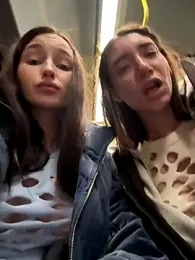 SnappyHappy webcam model stream image