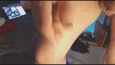 TopButton webcam model stream image