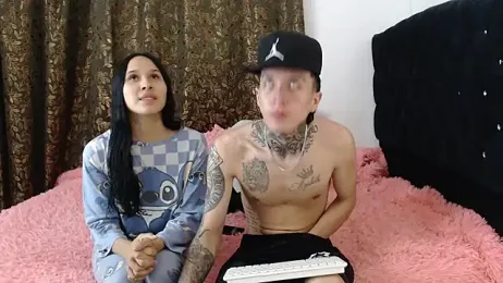 Kitty_and_jake webcam model stream image