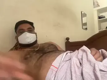 HandsomeMche webcam model stream image