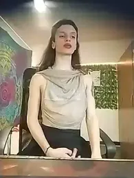 BurningVenus12 webcam model stream image