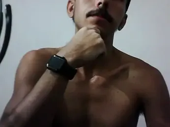 MagrinhoSaradoo webcam model stream image