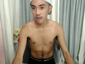 crocodale webcam model stream image