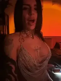 LexiCoco webcam model stream image