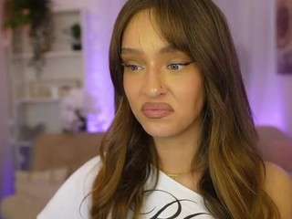 claramia webcam model stream image