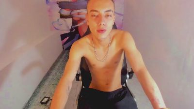 Dereckk_Boy webcam cam4 model stream image