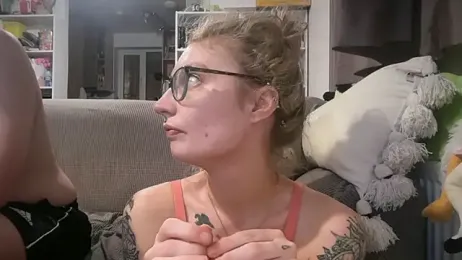 harleyblair webcam stripchat model stream image