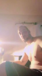 EllisD webcam model stream image