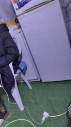 Petitebombe34 webcam model stream image