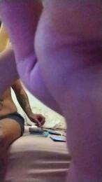 Eremitasy webcam model stream image