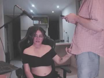 dan_and_daya webcam model stream image