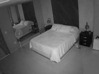 voyeurcam-casa-salsa-bedroom-4 webcam model stream image