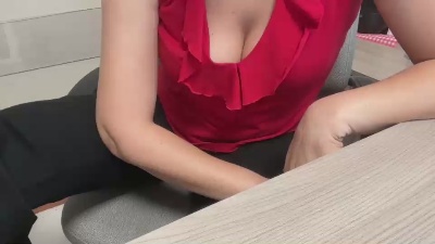 girlinoffice webcam model stream image
