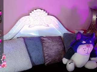 julia-lopez webcam model stream image