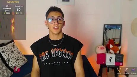 SalvadorFit webcam model stream image