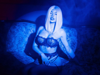 HanaRoss webcam model stream image