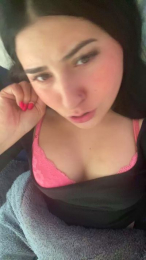 hottll2 webcam cam4 model stream image