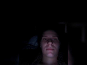 me-la-nia19 webcam model stream image