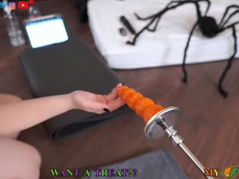 serareads webcam model stream image