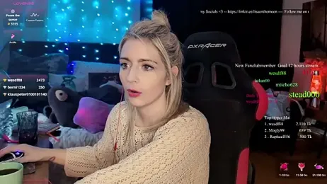 Lisaonthemoon webcam model stream image