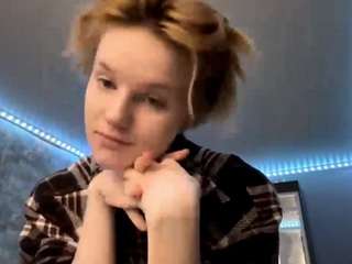 evitathorsten webcam model stream image