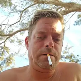 Trucker_Hunter webcam model stream image