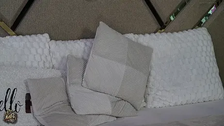 Mishelle-Brizo webcam stripchat model stream image